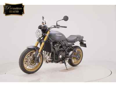 Kawasaki Z900RS SE 2024