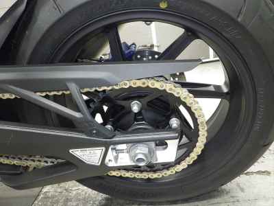 BMW M1000R 2025