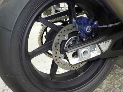 BMW M1000R 2025
