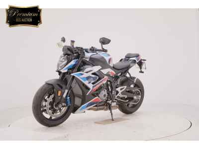 BMW M1000R 2025