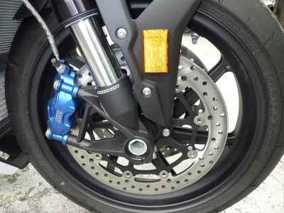 BMW M1000R 2025