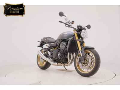 Kawasaki Z900RS SE 2024