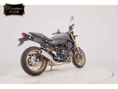 Kawasaki Z900RS SE 2024