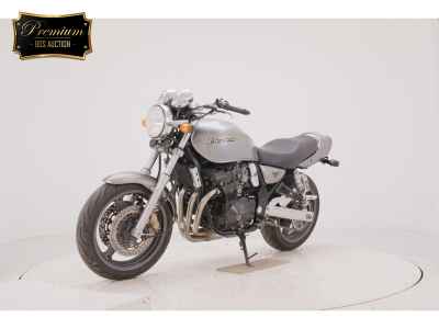 Suzuki GSX400 Inazuma 2001