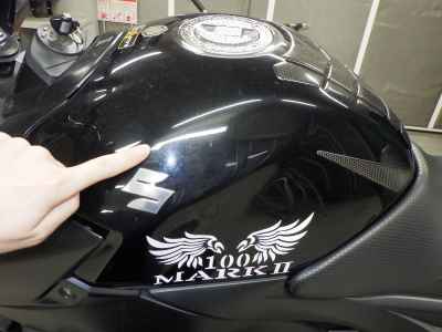Suzuki GSR400 2011