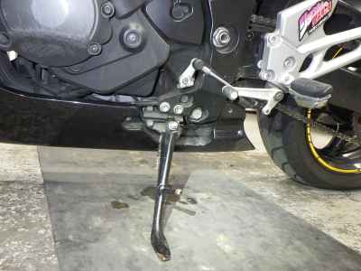 Suzuki GSR400 2011