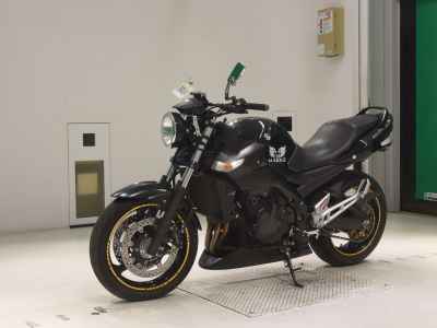 Suzuki GSR400 2011