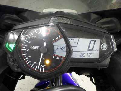 Yamaha YZF-R25 2015