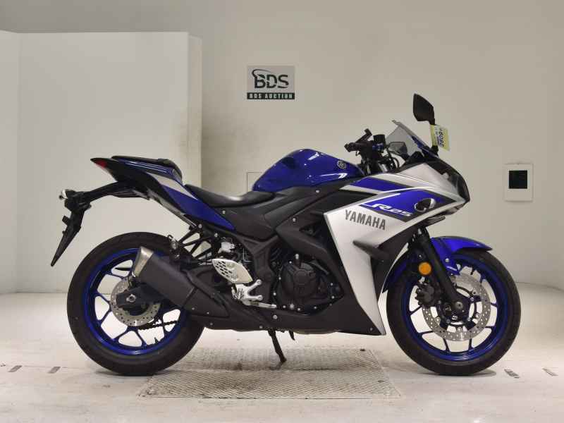 Yamaha YZF-R25 2015