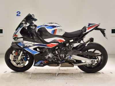 BMW M1000RR 2022