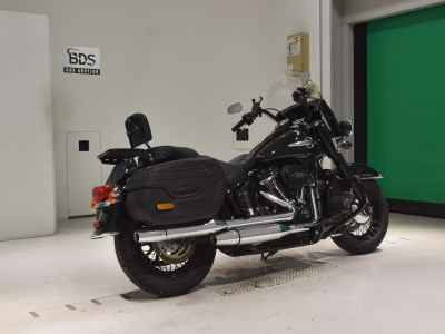 Harley-Davidson Heritage FLHCS114 2018