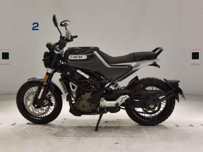 Husqvarna Svartpilen 401 2022