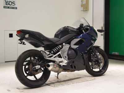 Kawasaki Ninja 400R 2010