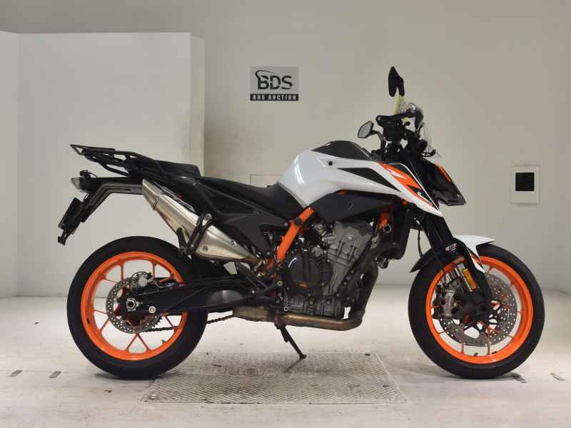KTM 890 Duke R 2022