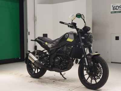 Benelli Leoncino 250 2020