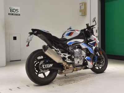 BMW M1000R 2023