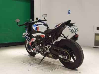 BMW M1000R 2023