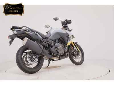 Suzuki V-Strom 800 DE 2023