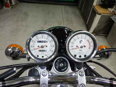 Yamaha SR400 2021