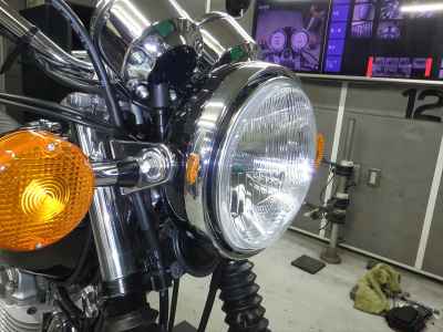 Yamaha SR400 2021