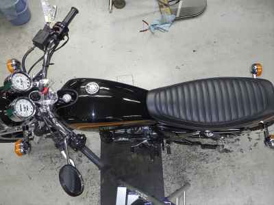 Yamaha SR400 2021
