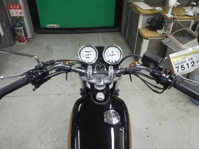 Yamaha SR400 2021