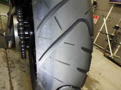 Yamaha YZF-R25 2023