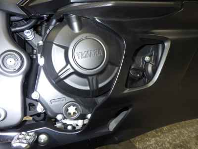 Yamaha YZF-R25 2023