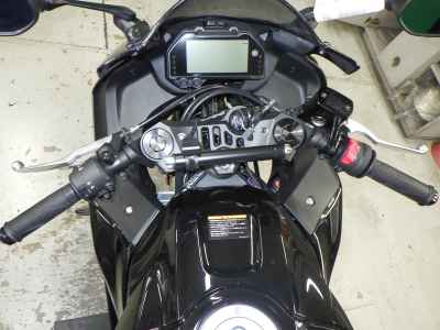 Yamaha YZF-R25 2023