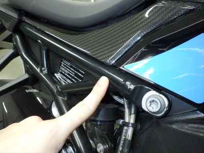 BMW M1000R 2024