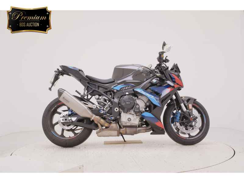 BMW M1000R 2024