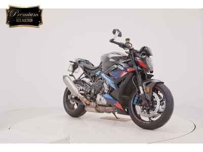 BMW M1000R 2024