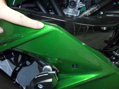 Kawasaki Ninja H2 SX 2023