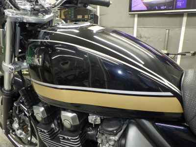 Kawasaki Zephyr 400 2008