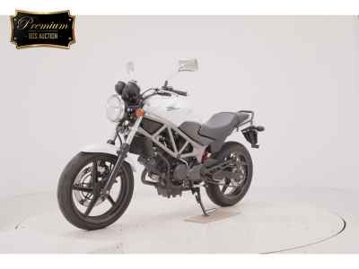 Honda VTR250 2013