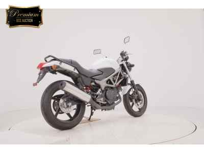 Honda VTR250 2013