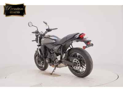 Kawasaki Z650RS 2024