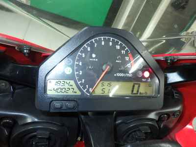 Honda CBR1000RR 2004