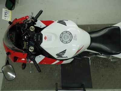 Honda CBR1000RR 2004
