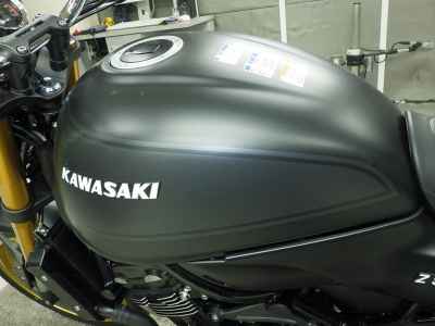 Kawasaki Z900RS SE 2025