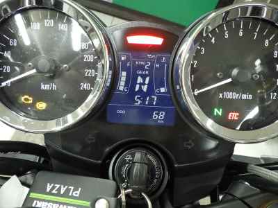 Kawasaki Z900RS SE 2025