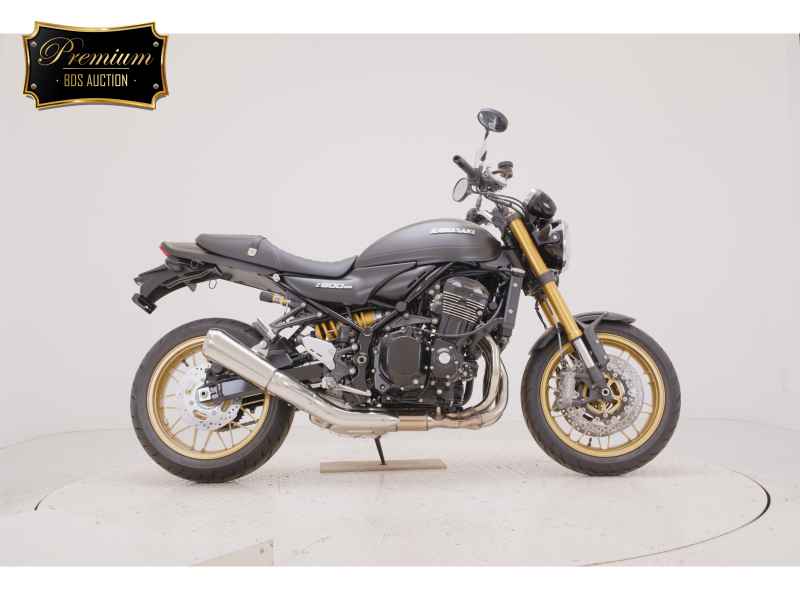 Kawasaki Z900RS SE 2025
