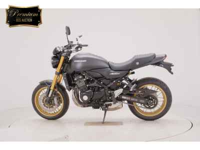 Kawasaki Z900RS SE 2025