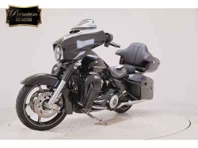 Harley-Davidson Street Glide FLHXS114 2017