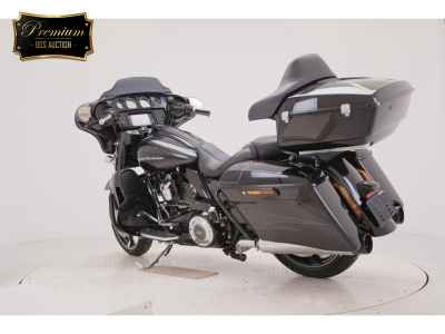 Harley-Davidson Street Glide FLHXS114 2017