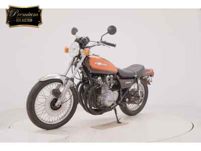Kawasaki KZ900 2025