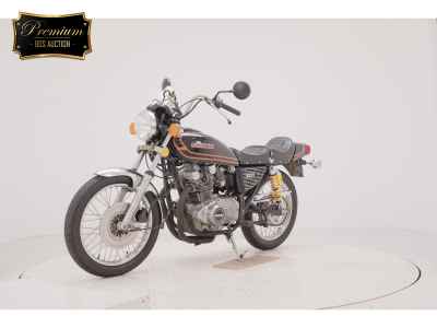 Suzuki GS400 2025