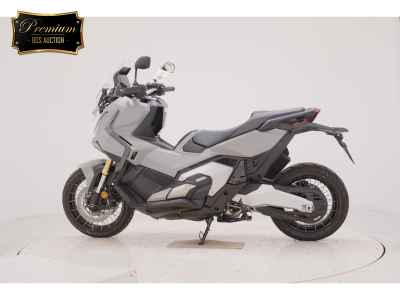 Honda X-Adv 750 2025