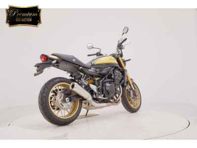 Kawasaki Z900RS SE 2024