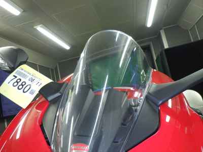 Ducati Panigale V2 2021